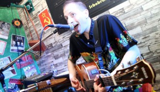 Akustična svirka: Ćao draga