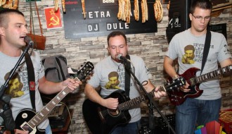 Akustična svirka: Bend Tetrapak