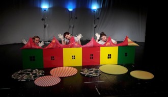 Teatar u pelenama: "Malena" / Pelenkás Színház: "Kicsi vagyok én"