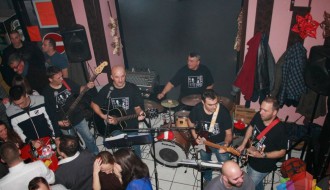 U susret pravoslavnoj Novoj godini - Superakustik bend (na živo)