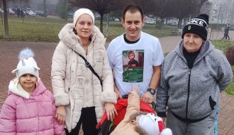 Humanost na delu: Ivica Tasić trči za malog Aleksa