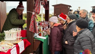 Božićni vašar na Paliću u znaku tradicije, druženja i humanosti