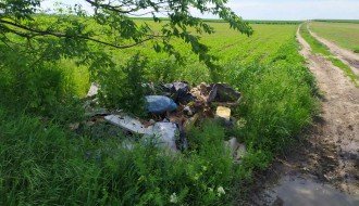 Nesavesno odlaganje otpada na atarskim putevima