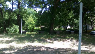 Zapušteni sadržaji na Muškom štrandu