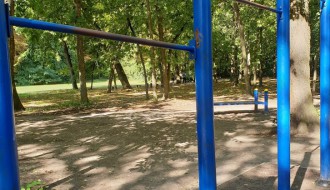 Oštećena sprava za vežbanje u Dudovoj šumi