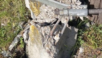 Ošteća elektro bandera na uglu ulica Save Kovačevića i Endre Adija