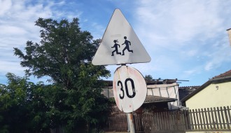 Raskrsnica bez saobraćajnih znakova (Makova sedmica)