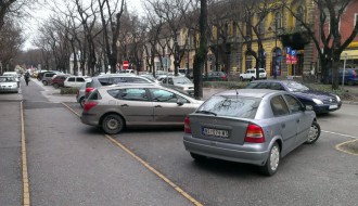 Divlje parkiranje u centru grada