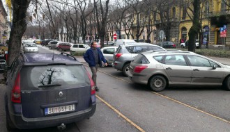 Divlje parkiranje u centru grada