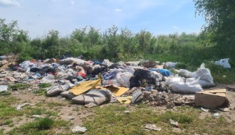 Deponija na putu za Tavankut