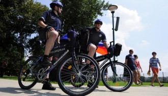 Policajci na biciklima u Subotici