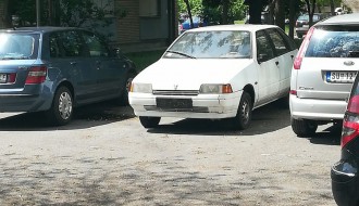 Problem sa parkingom na Prozivci i neregistrovana vozila na parkingu?