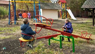 Naša radost - ko će nam čuvati bebu dok mi radimo?