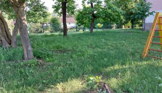 Zapušteno igralište u Daruvarskoj ulici na Paliću