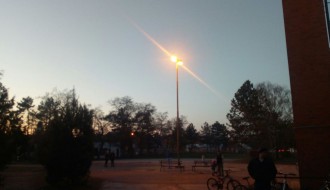 Palić, mrak u školskom dvorištu