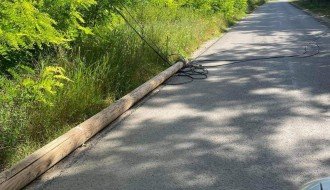 Srušena bandera u ulici Josipa Kolumba