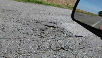 Oštećenje kolovoza na putu Žednik - Đurđin