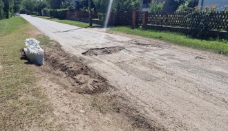 Udarne rupe, uništen put u Vrnjačkoj ulici na Paliću