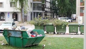 Kontejner za kabasti otpad na Radijalcu (ulica Petra Lekovića)