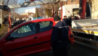 Bahato parkiranje kod kvantaške pijace