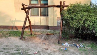 Smeće na igralištu na Makovoj sedmici