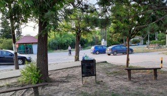 Smeće na igralištu na Makovoj sedmici