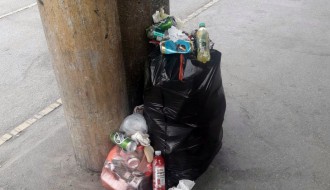 Đubre na glavnoj autobuskoj stanici