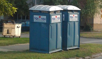 Mobilni toalet na Radijalcu (kod Trgoprometa)