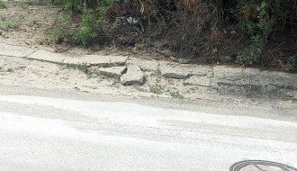 Oronuli trotoar i podvožnjak u Lošinjskoj ulici