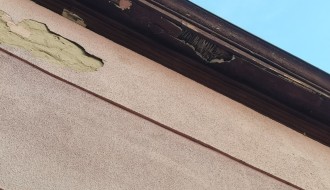 Urušavanje fasade vrtića u Ulici Dragiše Mišovića