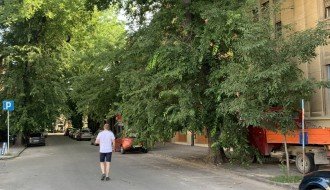 Granje na parkingu u ulici Vladimira Nazora