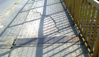 Uništena biciklistička staza na Majšanskom mostu