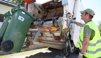 Odnošenje smeća u prigradskim naseljima (Ljutovo i Tavankut)