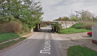 Nepregledna raskrsnica - opasnost po decu! Lošinjska i Balkanska ulica