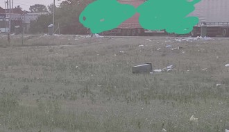 Smeće na graničnom prelazu Kelebija