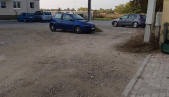 Parkiranje na putu u Kireškoj ulici