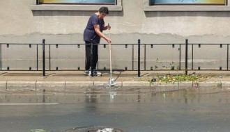 Poplava u novoizgrađenoj ulici Maksima Gorkog posle 20-minutne kiše