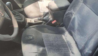 Neprohodan put na raskrsnici Jovana Mikića i Celjske zbog kamiona koje iznose pesak