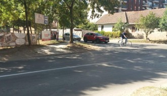Neophodan pešački prelaz na raskrsnici ulica Bajnatske, Izvorske i Pazinske