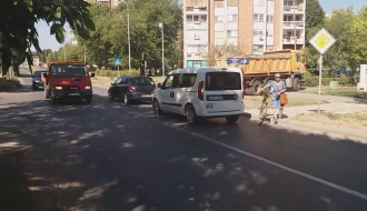 Neophodan pešački prelaz na raskrsnici ulica Bajnatske, Izvorske i Pazinske