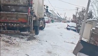 Ulica Partizanskih baza neprohodna – živo blato ispred kuća već mesecima