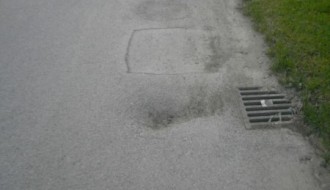 Rupe u ulici Stipe Grgića