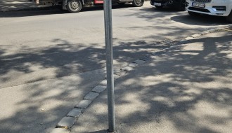 Izbledeo pešački prelaz u Rudić ulici