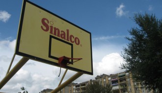 Vandalizam na košarkaškim terenima na Prozivci