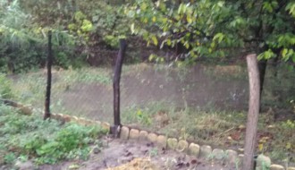 Izlivanje kanalizacije u dvorišta