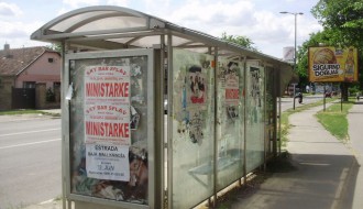 Autobusko stajalište na Prozivci - pre i posle