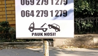 Javno taksi stajalište kod Parka Rajhla Ferenca