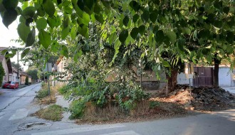 Komunalni nered na uglu Gundulićeve  i ulice Ruđera Boškovića