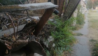 Put do škole opasan za đake (ulica Blaška Rajića)