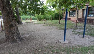Dečje igralište u vrtiću "Mala sirena" četiri godine uništeno